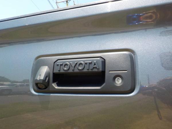 2017 Toyota Tacoma SR5 DOUBLE CAB 4X4, MANUAL, BLUETOOTH, NAV,... for sale in Virginia Beach, VA – photo 22