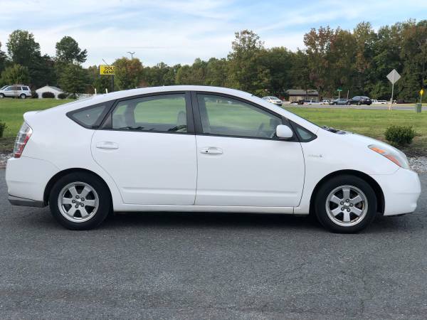 2007 Toyota Prius Hybrid - cars & trucks - by dealer - vehicle... for sale in Spotsylvania, District Of Columbia – photo 4