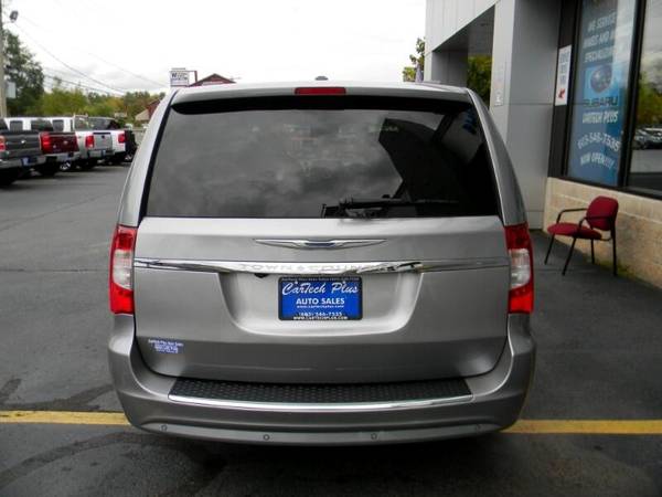 2014 Chrysler Town & Country TOURING-L 30TH ANNIVERSARY 7-PASSENGER... for sale in Plaistow, MA – photo 7