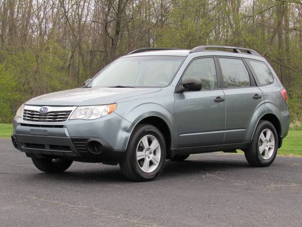2010 Subaru Forester 2 5XS - ONE OWNER! - - by dealer for sale in Jenison, MI – photo 11
