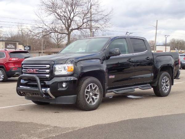 2016 GMC Canyon SLE 4WD CARFAX One-Owner __ REDUCED_ - cars & trucks... for sale in Waterford, MI – photo 2
