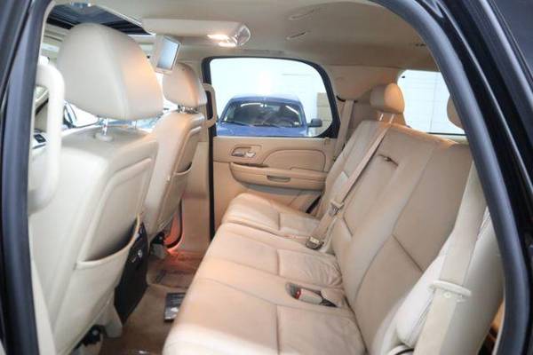 2009 Cadillac Escalade Hybrid 4WD - cars & trucks - by dealer -... for sale in CHANTILLY, District Of Columbia – photo 23