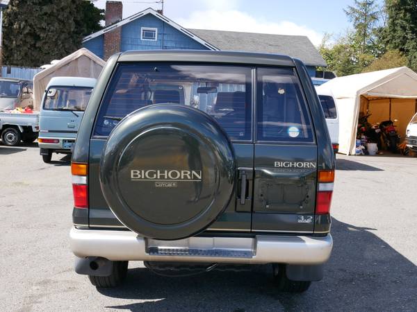 1992 Isuzu Bighorn (Trooper) 4X4 Gas V6 Clean JDM-RHD - cars & for sale in Seattle, WA – photo 4