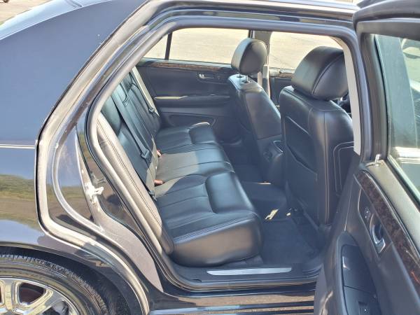 2008 Cadillac dts loaded leather seats sunroof for sale in Wooster, OH – photo 10
