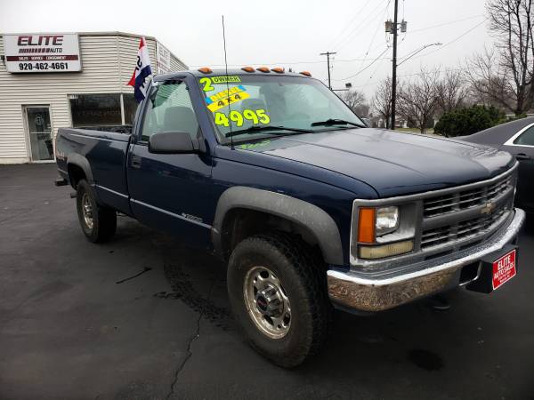 1998 Chevy K2500 Diesel 4x4 (2-Owner!) - cars & trucks - by dealer -... for sale in Neenah, WI – photo 3