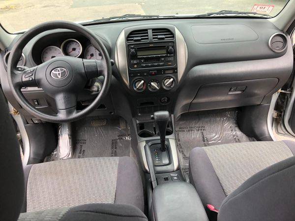 2005 Toyota RAV4 BASE FINANCING AVAILABLE!! for sale in Weymouth, MA – photo 14