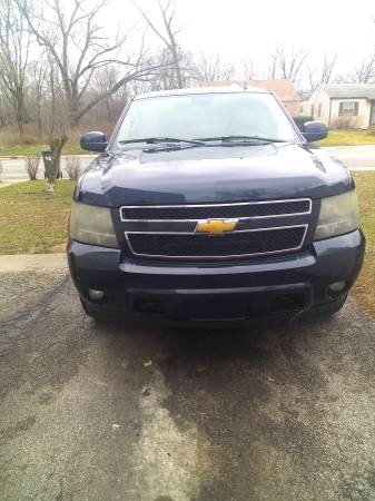 2007 Chevy Tahoe - cars & trucks - by owner - vehicle automotive sale for sale in Michigan City, IN – photo 8