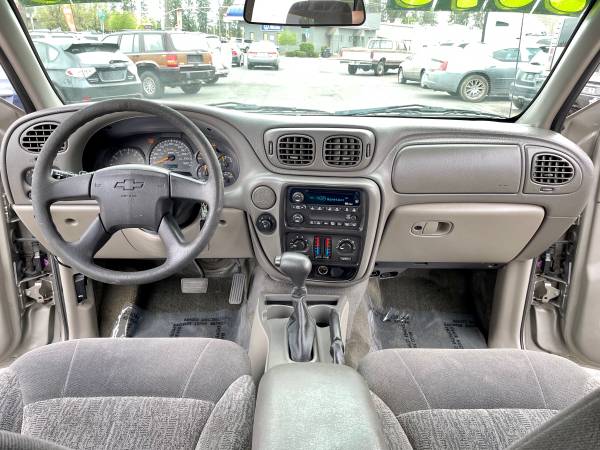 2003 Chevrolet Trailblazer LS Sport - - by dealer for sale in Four Lakes, WA – photo 14