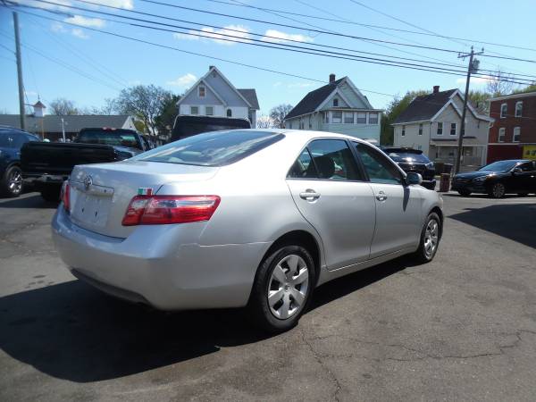 2009 Toyota Camry LE - - by dealer - vehicle for sale in New Britain, CT – photo 3