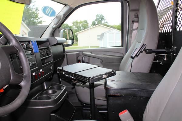 2010 CHEVROLET EXPRESS G2500 - cars & trucks - by dealer - vehicle... for sale in Newcomerstown, OH – photo 18