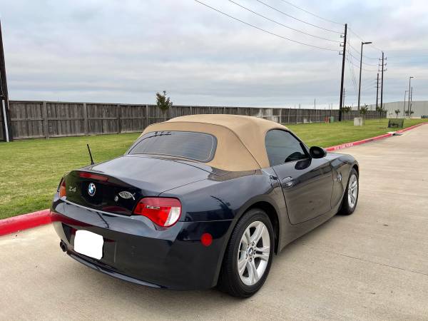 2007 BMW Z4 3 0 roadster convertible automatic excellent condition for sale in Sugar Land, TX – photo 4