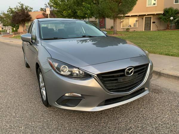 2016 MAZDA 3 i SPORT / CLEAN TITLE / 4 CYLINDER / CLEAN CARFAX -... for sale in El Paso, TX – photo 4
