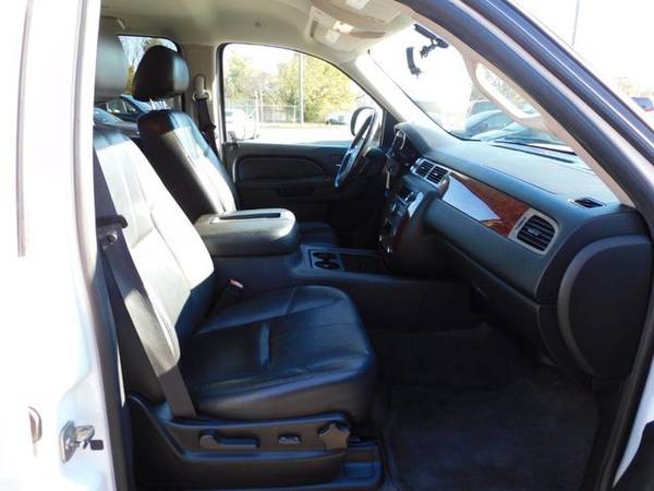 Chevrolet Tahoe LT 4wd SUV Leather Loaded Used Chevy Truck Clean V8... for sale in Greenville, SC – photo 16