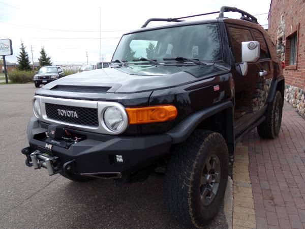 2007 FJ Cruiser TRD 6 Spd Manual - - by dealer for sale in Forest Lake, MN – photo 2