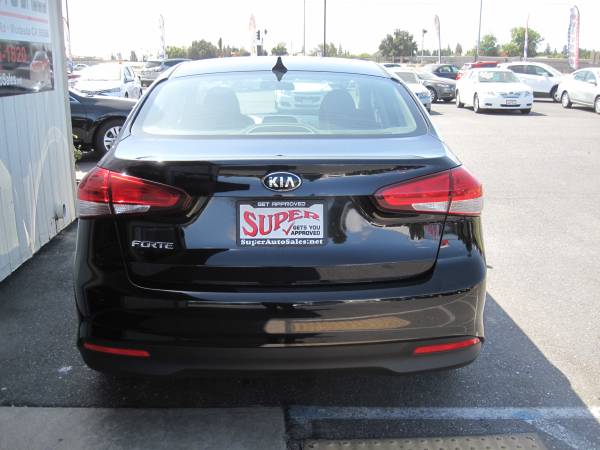 *$1495 Down *$289 Per Month on this 2018 Kia Forte LX Gas Sipper for sale in Modesto, CA – photo 5