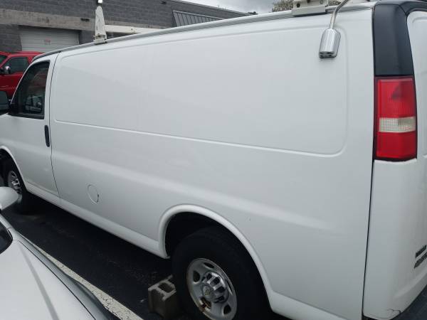 2010 CHEVY EXPRESS VAN FOR PARTS OR REPAIR - - by for sale in Plainview, NY – photo 4
