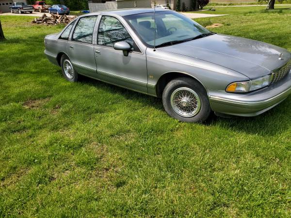 1994 chevy caprice classic for sale in Saint Meinrad, IN – photo 7