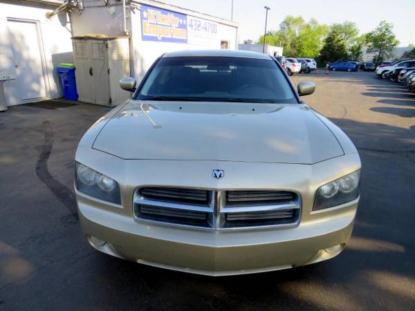 2010 Dodge Charger 4dr Sdn SXT RWD - 3 DAY SALE! for sale in Merriam, MO – photo 4
