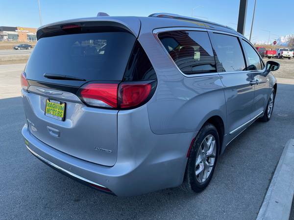 2018 Chrysler Pacifica Limited - - by dealer - vehicle for sale in Wasilla, AK – photo 6