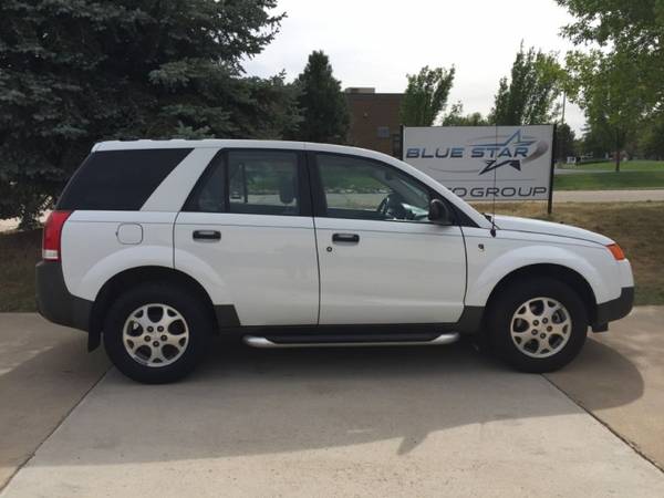 2002 SATURN VUE V6 AWD SUV - Only 62K Low Miles MoonRoof - 114mo_0dn for sale in Frederick, CO – photo 2