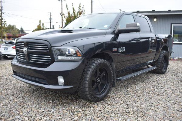 2015 Ram 1500 Sport Crew Cab 4WD - cars & trucks - by dealer -... for sale in Springfield, OR – photo 7