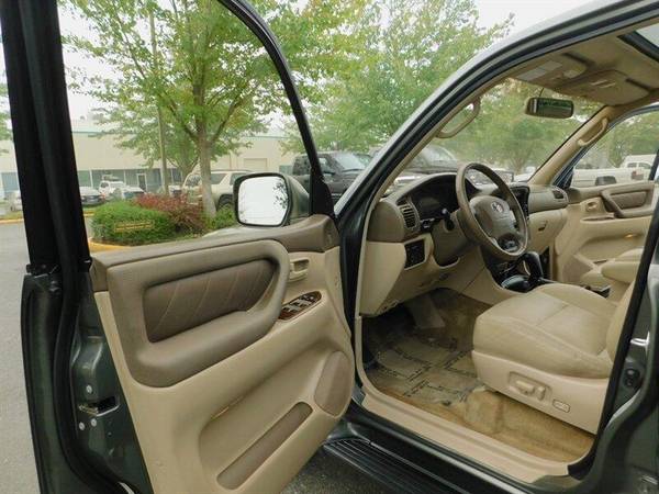2002 Toyota Land Cruiser Sport utility 4WD / 3Rd Seat / 1-OWNER /... for sale in Portland, OR – photo 9