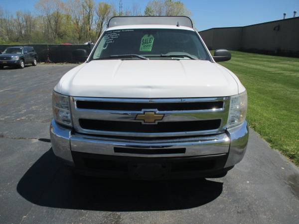 2009 Chevy Silverado 1500 Automatic-1 Owner-Work Cap-Great Shape for sale in Racine, WI – photo 2