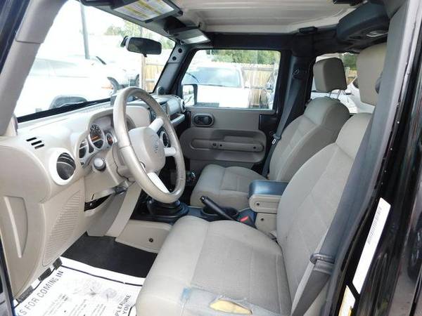 2009 Jeep Wrangler Sahara - - by dealer - vehicle for sale in URBANDALE, IA – photo 7