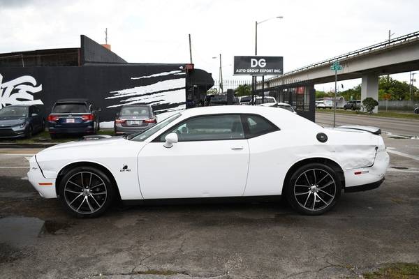 2018 Dodge Challenger 392 HEMI Scat Pack Shaker 2dr Coupe Coupe for sale in Miami, NY – photo 6