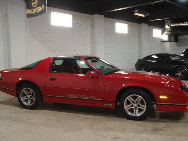 1986 CHEVROLET CAMARO - FINANCING AVAILABLE-Indoor Showroom! for sale in PARMA, OH – photo 6