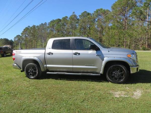 2016 Toyota Tundra CREWMAX SR5 - cars & trucks - by dealer - vehicle... for sale in Pensacola, FL – photo 5