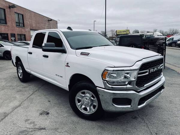 2019 Ram 2500 Tradesman Cummins Diesel 3,142 Miles Warranty - cars &... for sale in Summit Argo, IL – photo 3