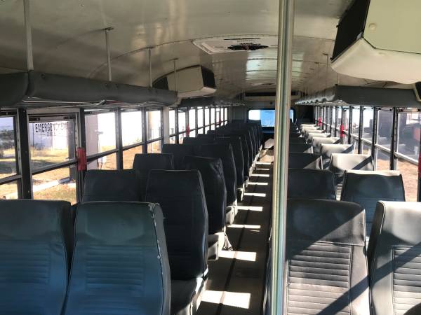 TWO 2009 IC CORP 3000 BUSES - MECHANIC'S SPECIAL for sale in Richmond, PA – photo 10