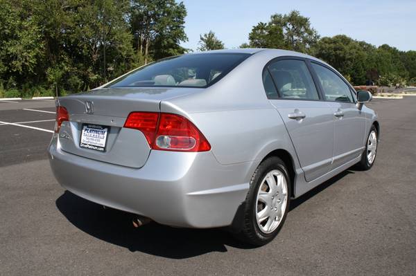 2008 HONDA CIVIC 4-DOOR GREAT ON GAS for sale in Fredericksburg, District Of Columbia – photo 7