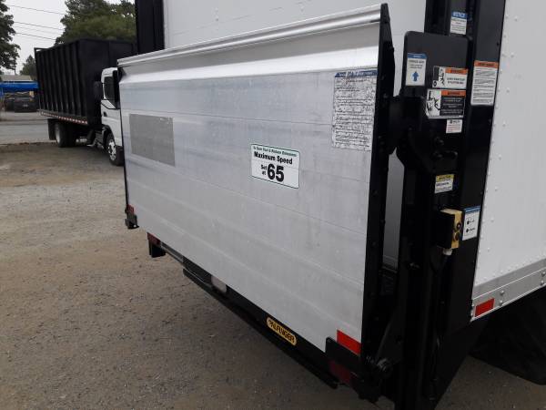 2014 ISUZU NPR 14 FEET BOX TRUCK WITH LIFTGATE - - by for sale in San Jose, CA – photo 17