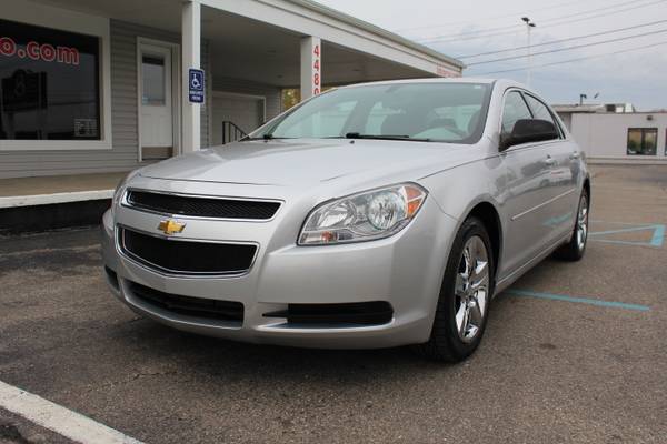 2012 Chevrolet Malibu LS *Clean* * Low Miles* - cars & trucks - by... for sale in Mount Clemens, MI – photo 2