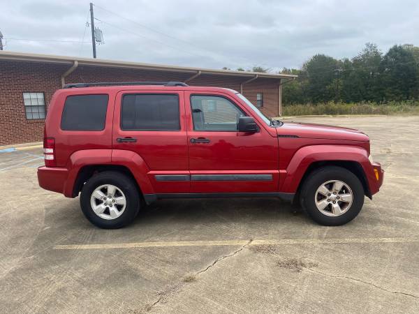 2009 JEEP LIBERTY 2WD - cars & trucks - by owner - vehicle... for sale in Greenwood, MS – photo 3