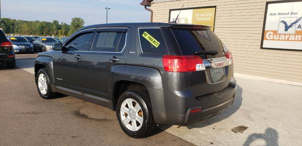 FINANCING AVAILABLE!! 2010 GMC Terrain FWD 4dr SLE-1 for sale in Chesaning, MI – photo 6