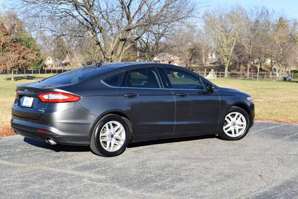 2016 Ford Fusion SE (1.5L Ecoboost) - cars & trucks - by owner -... for sale in Catoosa, OK – photo 5