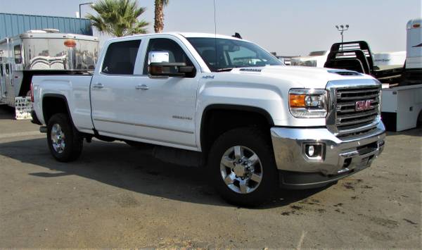 2019 GMC SIERRA 2500HD DIESEL CREW CAB 4X4 - - by for sale in Madera, CA – photo 3