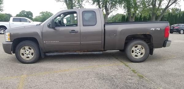 2008 CHEVY SILVERADO LS 4x4 EXT CAB WITH 5.3L for sale in Fox_Lake, WI – photo 8