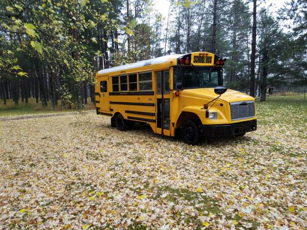 2002 Freightliner Thomas School Bus for sale in Duluth, MN – photo 2