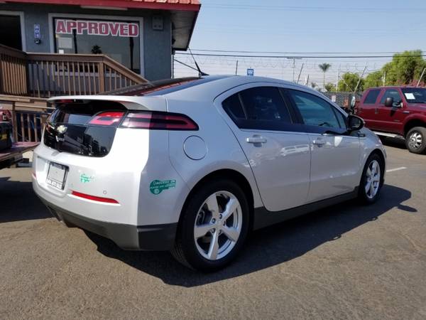 2012 Chevrolet Volt 5dr HB "FAMILY OWNED BUSINESS SINCE 1991" - cars... for sale in Chula vista, CA – photo 5