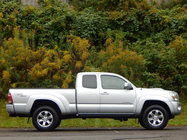 2005 TOYOTA TACOMA TRD SR5 **RELIABLE SHAP TRUCK** for sale in binghamton, NY – photo 8