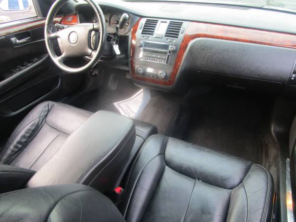 2006 Cadillac DTS luxury sedan - - by dealer - vehicle for sale in Clementon, NJ – photo 10