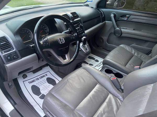 2009 Honda CR-V, automatic, AWD - cars & trucks - by owner - vehicle... for sale in West Hartford, CT – photo 8