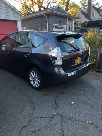 2013 Toyota Prius V Hybrid - cars & trucks - by owner - vehicle... for sale in Grandview On Hudson, NY – photo 8