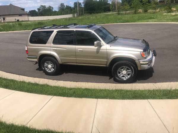 Toyota 4Runner SR5 4x4 for sale in Other, KY – photo 21