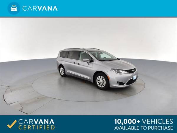 2018 Chrysler Pacifica Touring L Minivan 4D mini-van SILVER - FINANCE for sale in Louisville, KY – photo 9