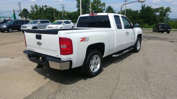 97K MILE....2009 CHEVY SILVERADO Z71 EXT CAB 4X4 - cars & trucks -... for sale in ST CLAIRSVILLE, WV – photo 5